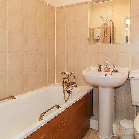 Amba, Royal Oak House Vakantiehuis *